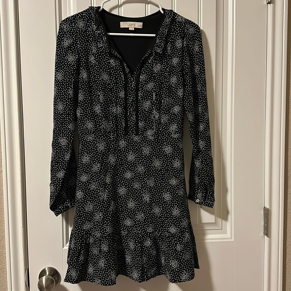 LOFT black dress with dots Size 00P